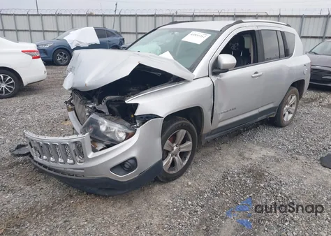 2014 Jeep Compass Latitude из США, поврежденный, VIN 1C4NJCEB8ED522244